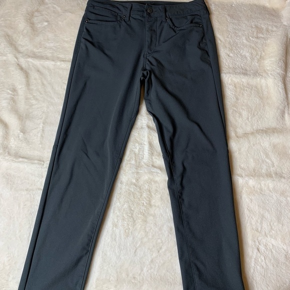 American Eagle Pants - Picture 2 of 9